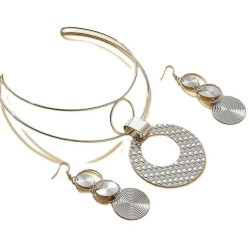 Collar Rigido Chapado en Plata Ley 925 con pendientes a juego.