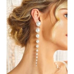 pendientes largos con perlas